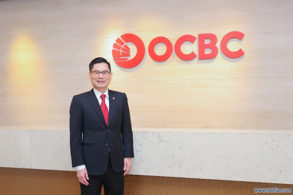 (华侨银行集团环球企业及投资银行业务主管陈德隆)
